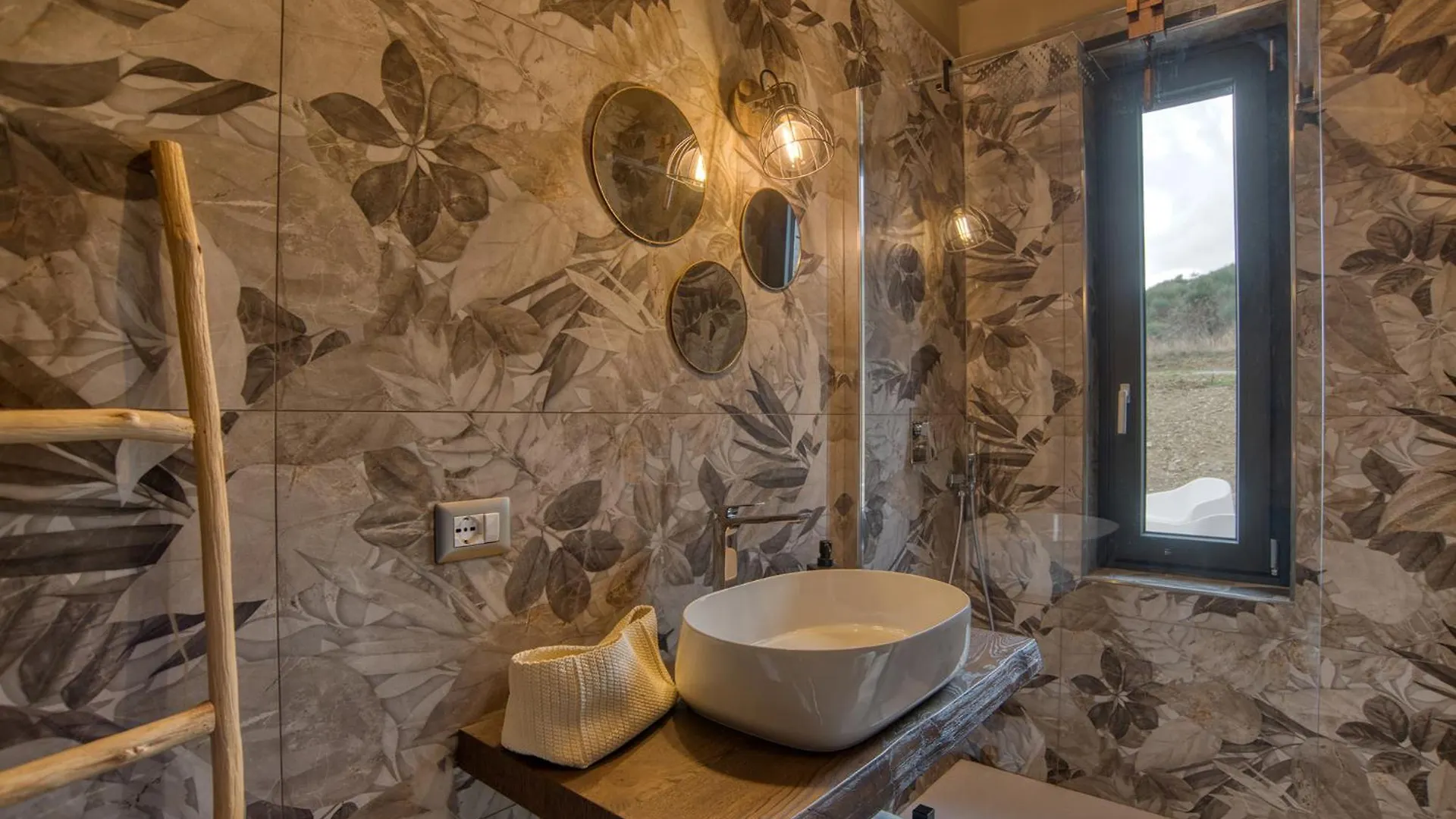 Bed & Breakfast Tuscan Cozy Escape With View, Garden & Breakfast Castell Azzara