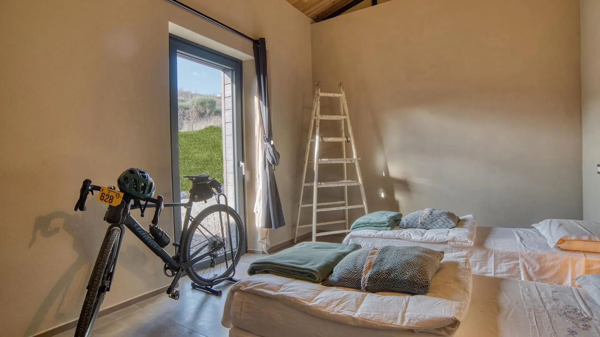 Tuscan Cozy Escape With View, Garden & Breakfast Castell Azzara