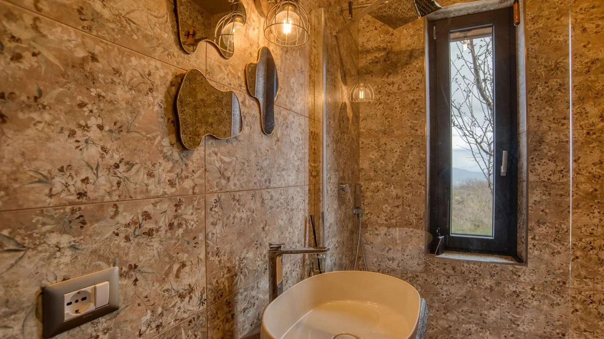 Tuscan Cozy Escape With View, Garden & Breakfast Castell Azzara Bed & Breakfast